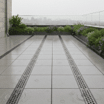 Les bricoleurs avertis défient la pluie grâce à une astuce ingénieuse à 29,90€ signée Castorama découvrez l'astuce ingénieuse à 29,90€ de castorama qui permet aux bricoleurs avertis de continuer leurs travaux malgré la pluie. pratique et efficace pour tous vos projets diy.