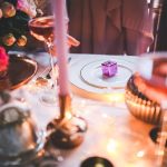Comment choisir la table à manger parfaite pour votre intérieur ? kaboompics-dinner-791142_640